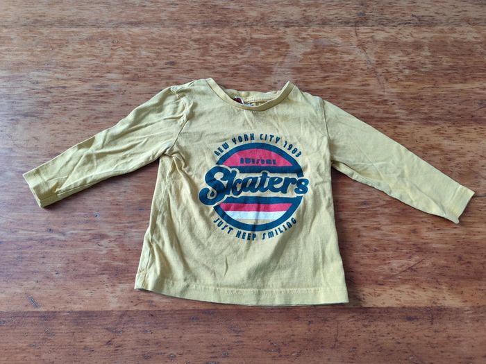 Lot de 2 tee-shirts à longues manches taille 24mois TAO - photo numéro 2