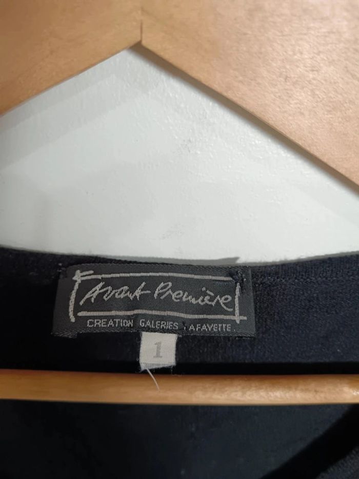 C18 blouse noir Galeries Lafayette T1 - photo numéro 3