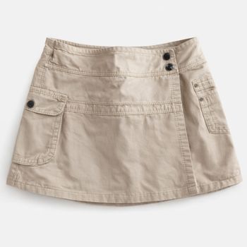 Jupe short, 4 ans. IE collection.