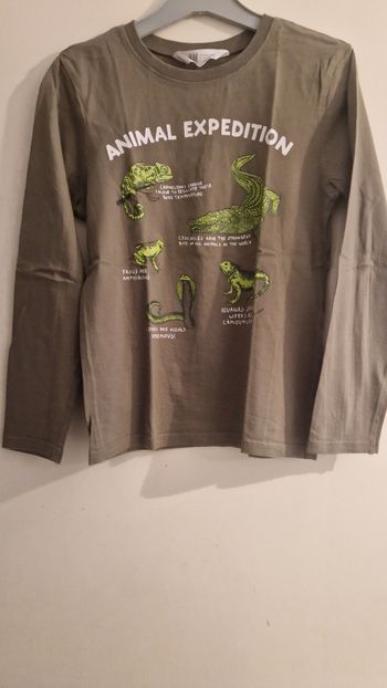 T-shirt à manches longues h&m taille 6-8 ans