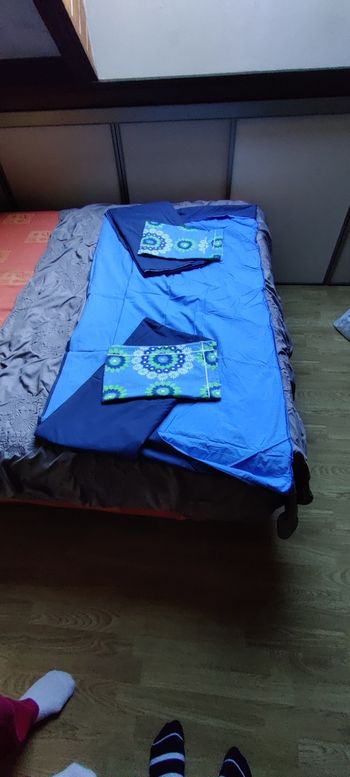 Housse de couette 2 personnes+2 taies