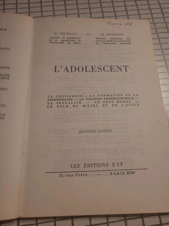 L'adolescent - photo numéro 2