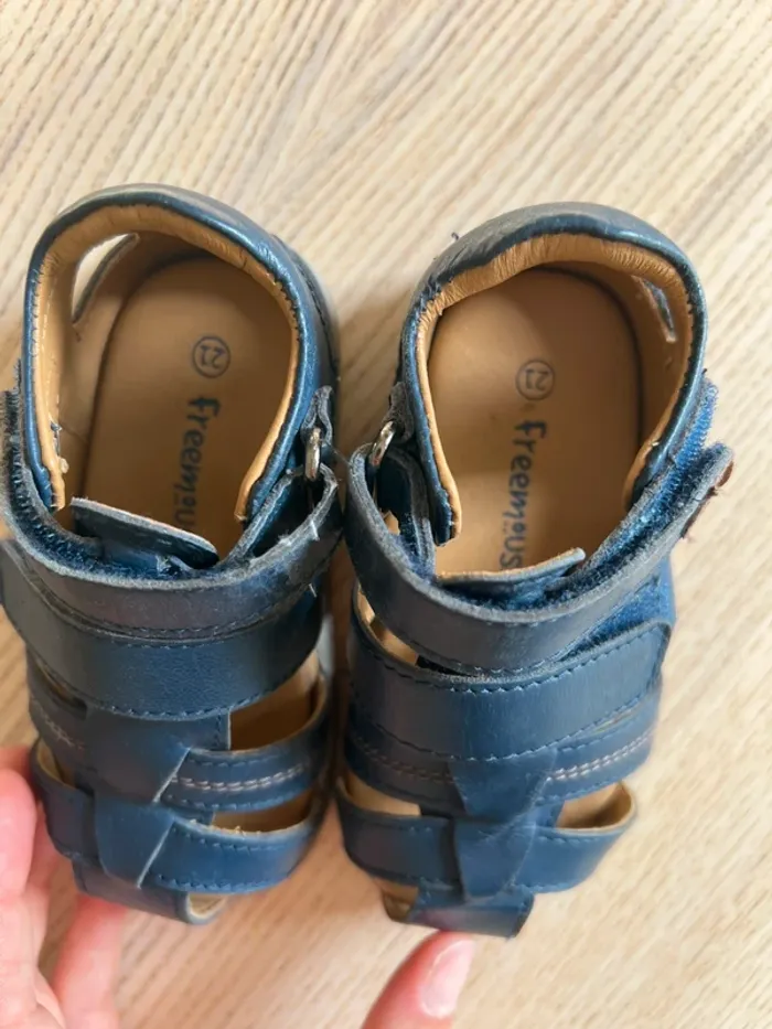 Sandales bleu marine taille 21 - photo numéro 3