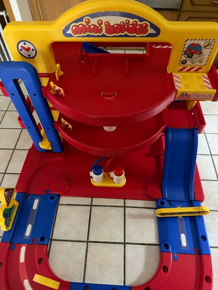 Garage Minie Bolide