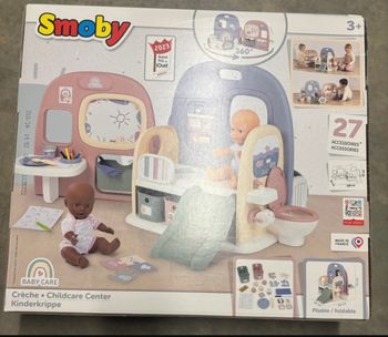 Baby care,crèche smoby (envoie:relais colis uniquement )