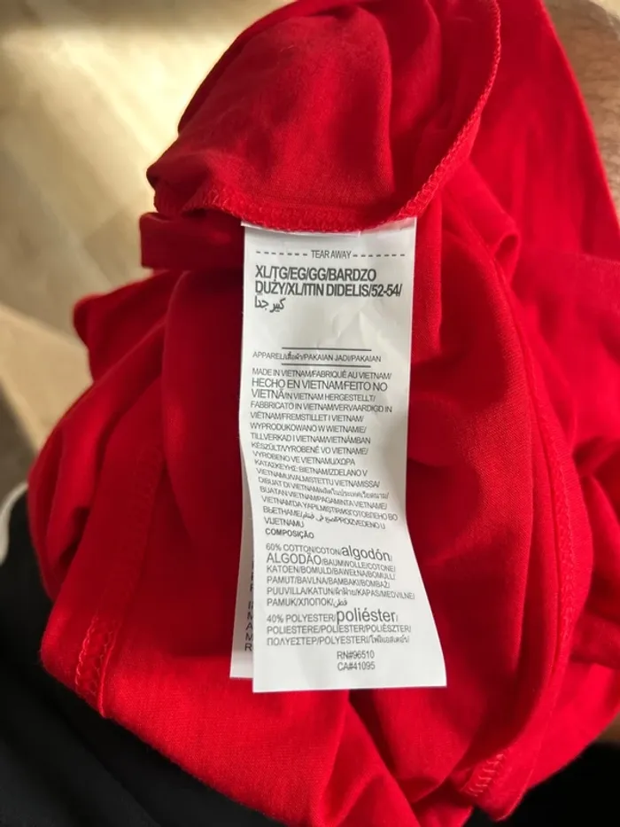 T-shirt rouge Under Armour XL - photo numéro 6