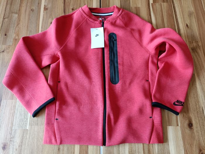 Gilet enfant Nike taille 10-12ans