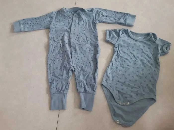 Pyjama + body t. 6mois