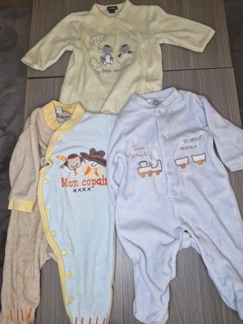 Lot 3 pyjamas grenouillères 3 mois