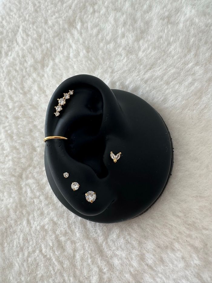 Piercing deux pétales brillants, doré - photo numéro 3