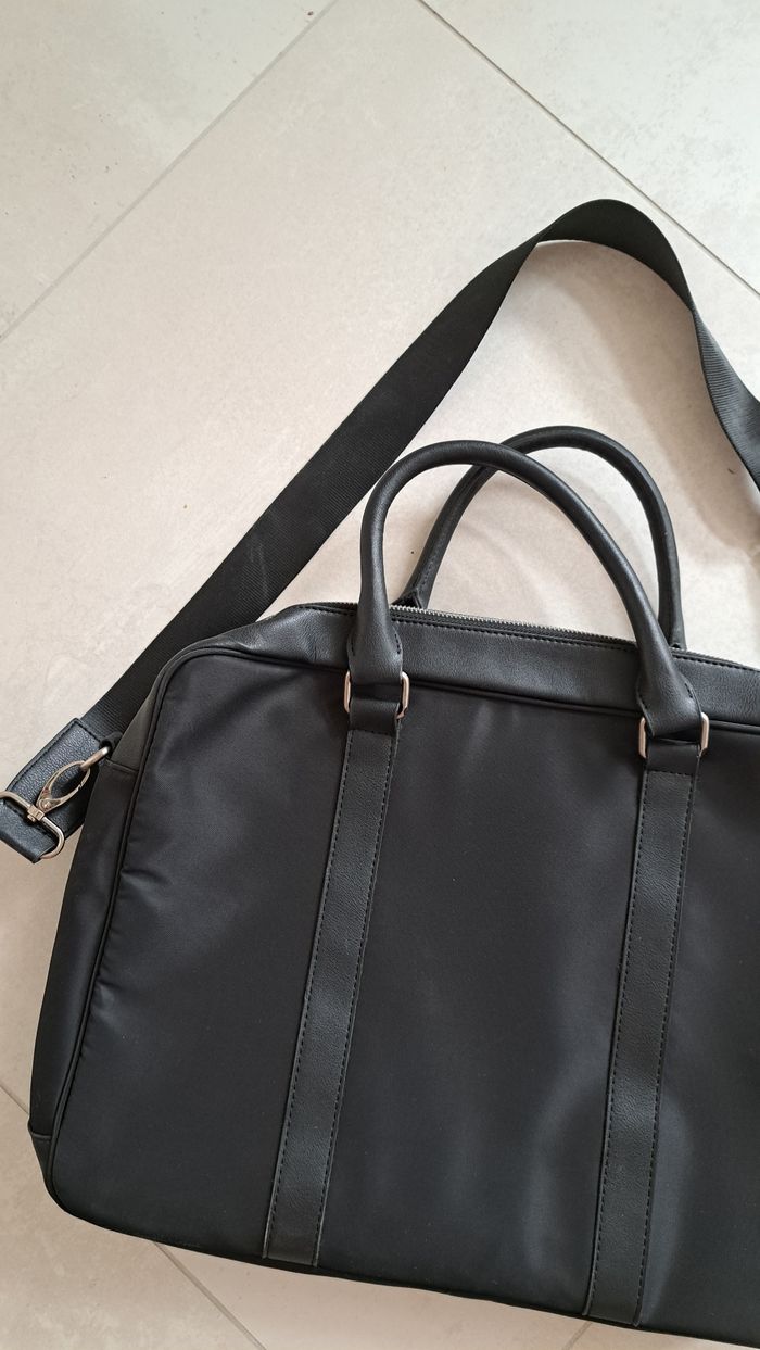 Sac noir - photo numéro 2