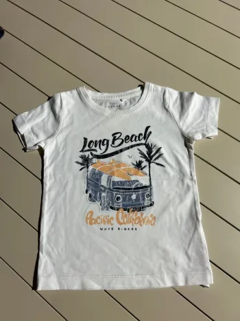 TEE shirt