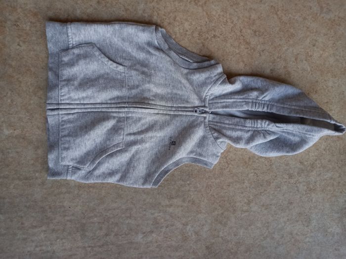 Veste sans manche domyos 12 mois