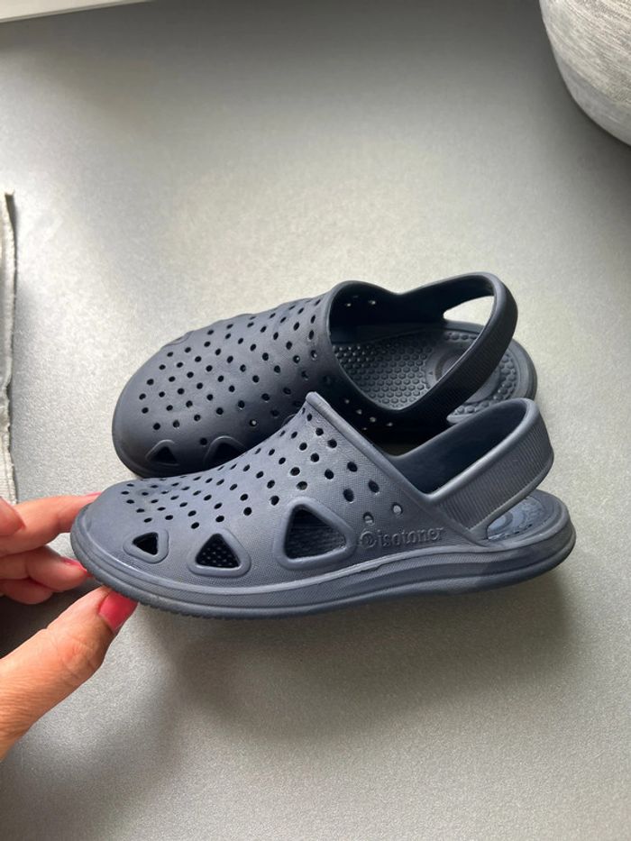 Chaussures d’eau piscine plage isotoner