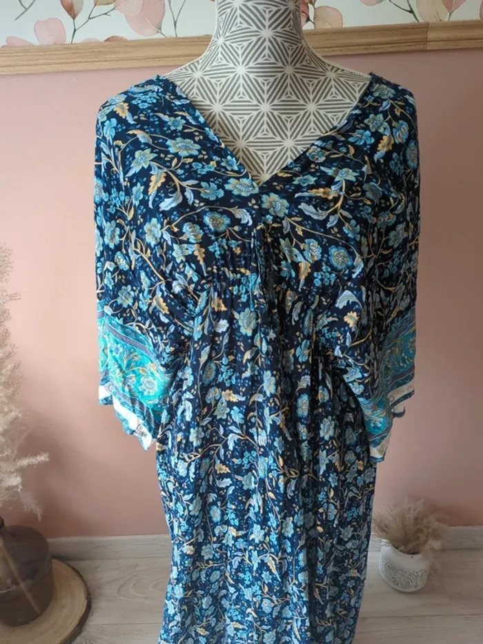 Robe taille 46 - photo numéro 2