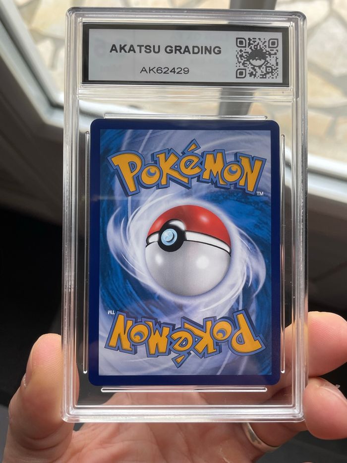 Rare carte gradée Lugia GX FA Akatsu 9.5 - photo numéro 2