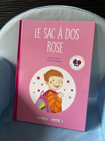 Livre le sac à dos rose neuf