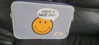 Pochette 35 x 25 smiley pour ordinateur 