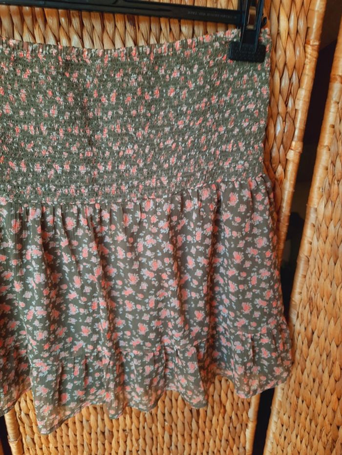 Jupe Kiabi kaki fleurs 40 - photo numéro 3