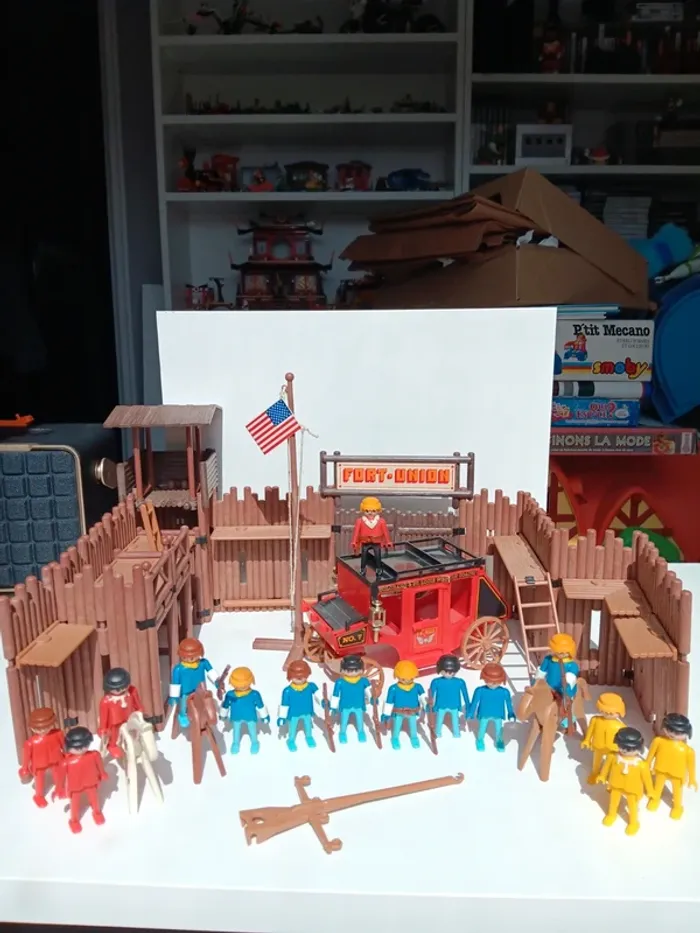 Lot figurines playmobil Vintage 1976 Fort Union Playmobil 3420.