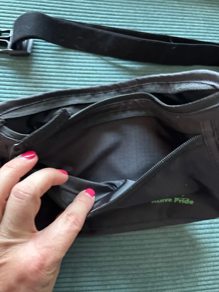 Pochette extra plate Active Pride / ceinture de voyage - photo numéro 4