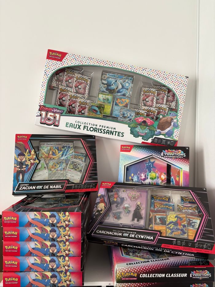 Lot de coffret Pokémon