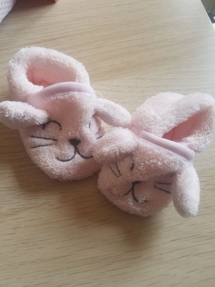 Chaussons fille naissance