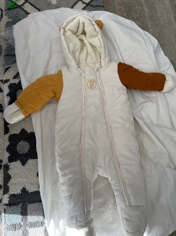 Combinaison pilote Winnie l’ourson