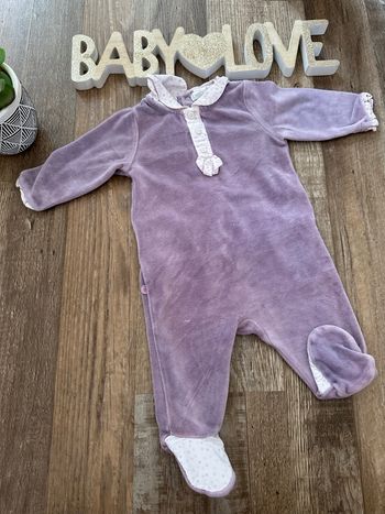 - Pyjama Obaibi   - 3 mois - Très bon état, petite tache