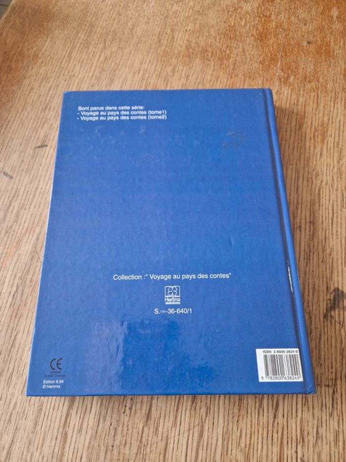 Livres au pays des contes - photo numéro 2