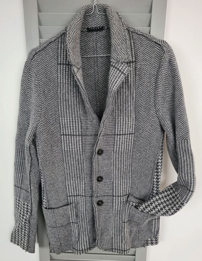 Veste cintrée Sisley