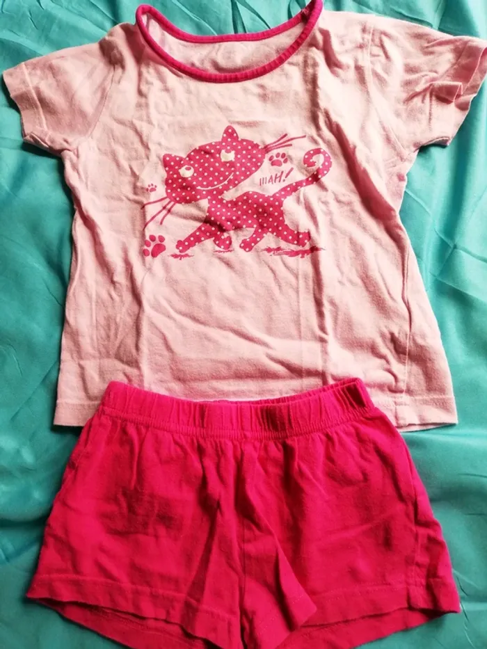 Lot de vêtements fille 4 ans - photo numéro 10
