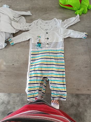 Lot 2 pyjama 9mois