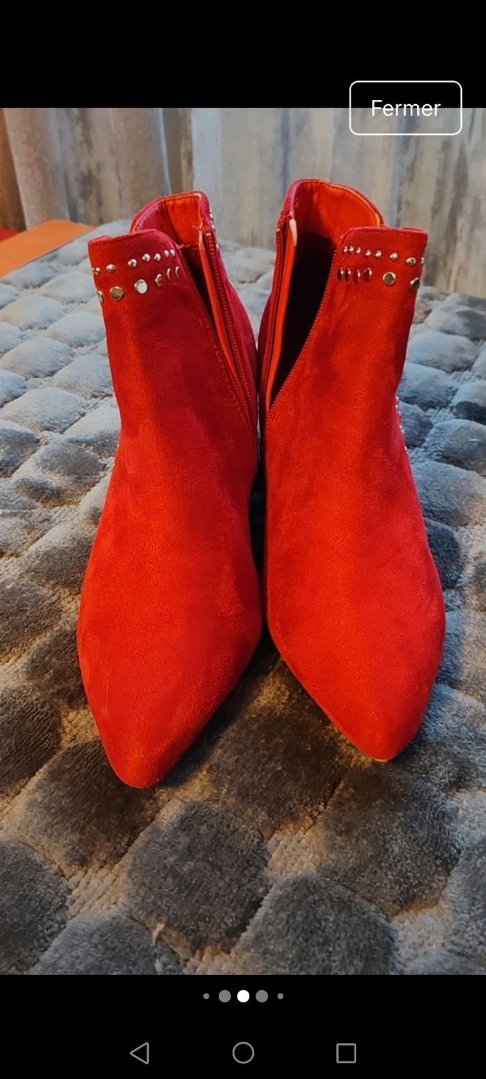 Bottines rouges pointure 38.neuf jamais porté - photo numéro 2