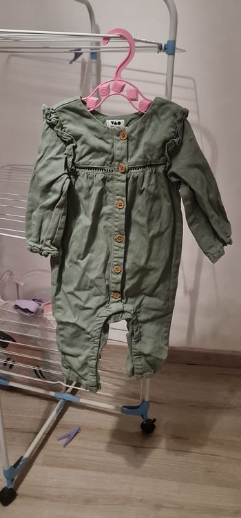 Combinaison tape à l'œil fille 12 mois