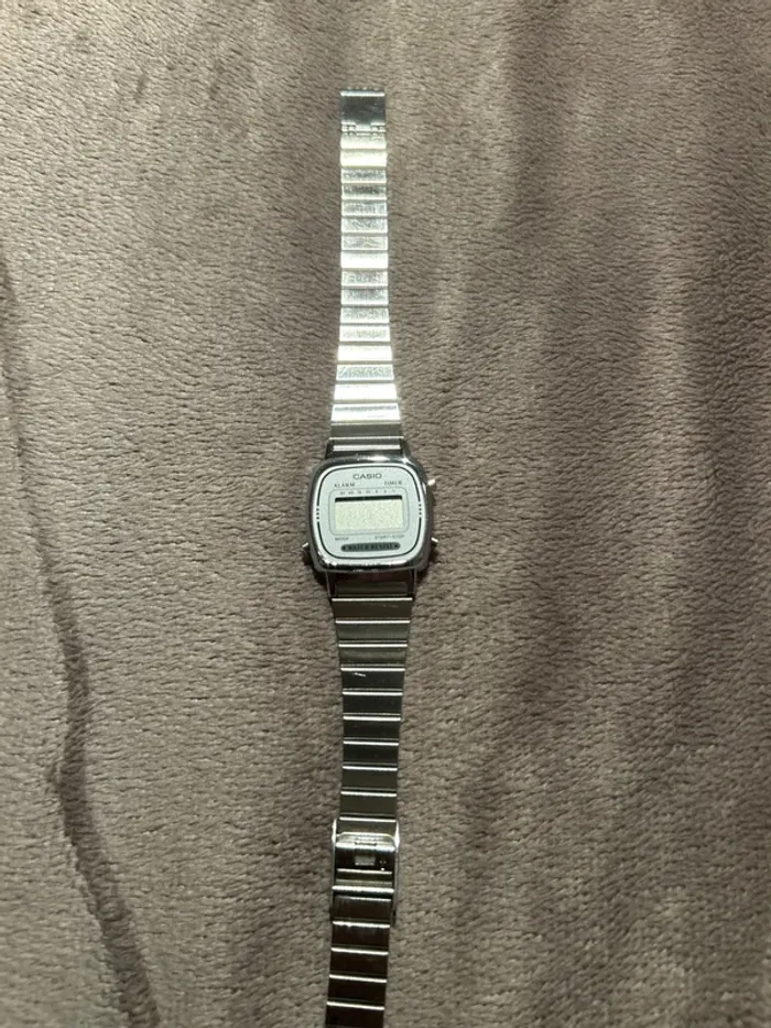 Montre casio vintage
