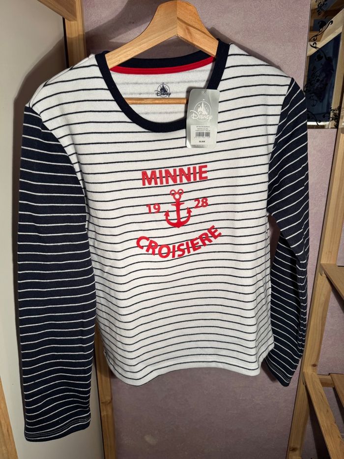 Haut Disney Minnie – Rayé Marine & Blanc – Neuf avec étiquette
