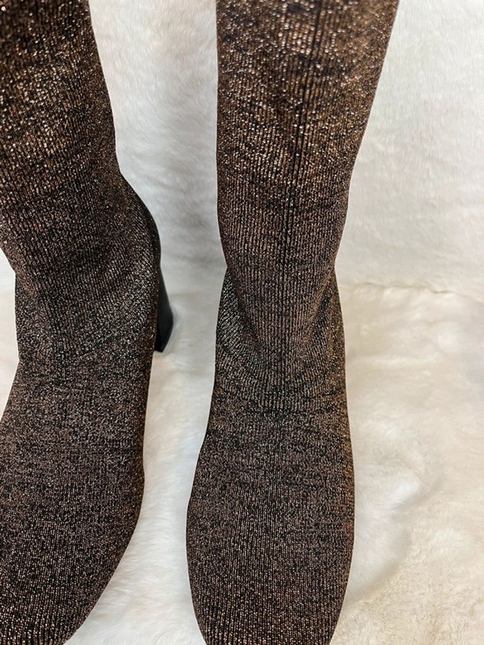 Bottines chaussettes noires et pailletées marrons, dorées pointure 40 - photo numéro 3