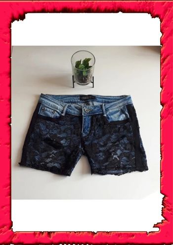 Mini short a dentelles taille M/38