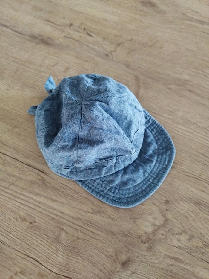 Casquette fillette 3/6 mois