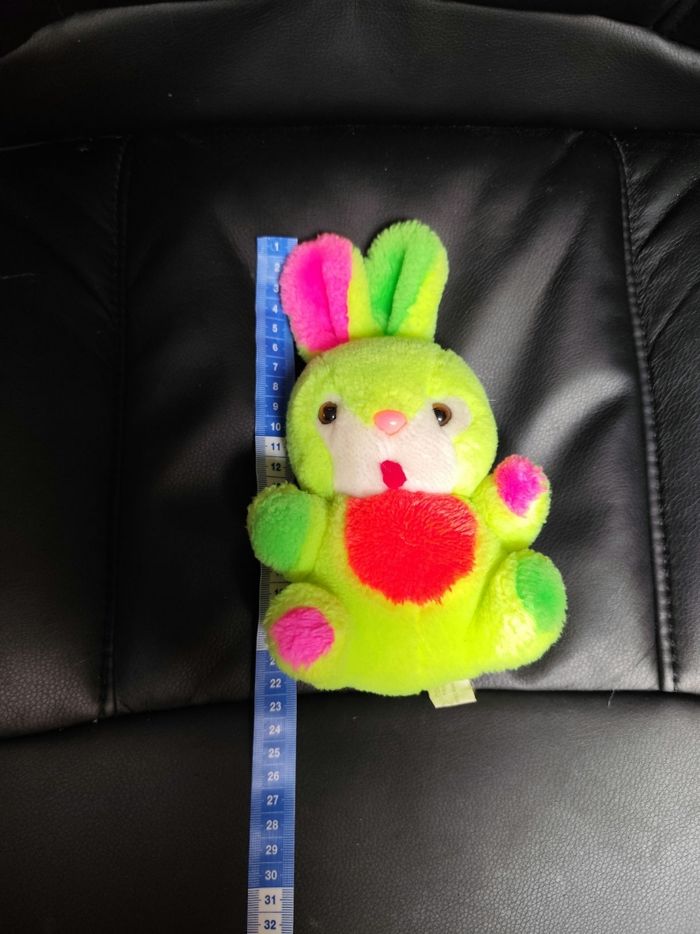 Peluche lapin fluo - photo numéro 3