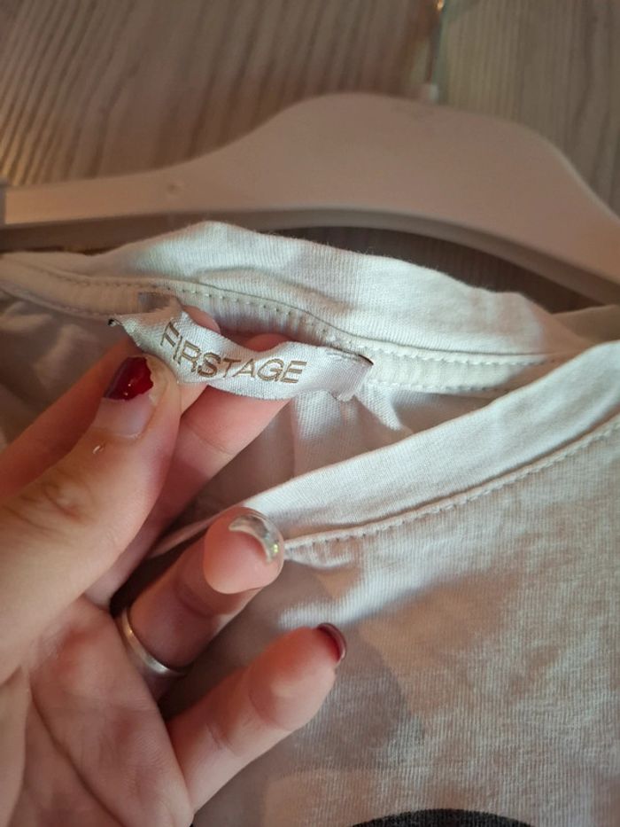 T-shirt minnie super un peu user - photo numéro 3