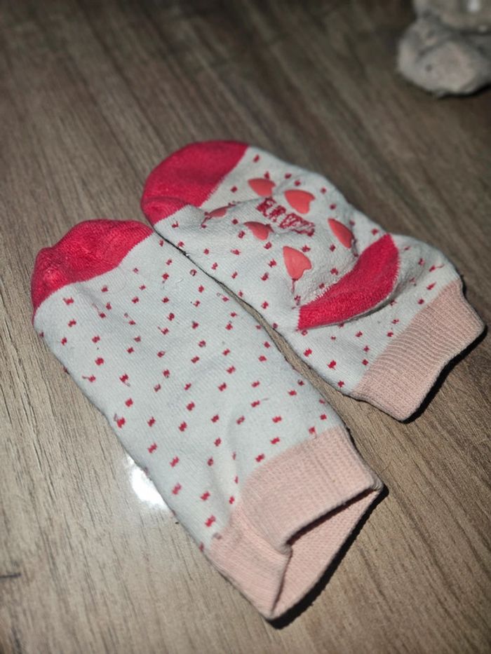 🧦 Lot 13 paires chaussettes & socquettes bébé fille - Pointure 19-22 - Kiabi - photo numéro 3