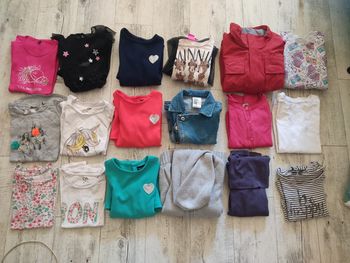 Lot de vêtements fille 6/7 ans