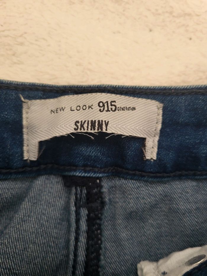 Très beau jeans. - photo numéro 4