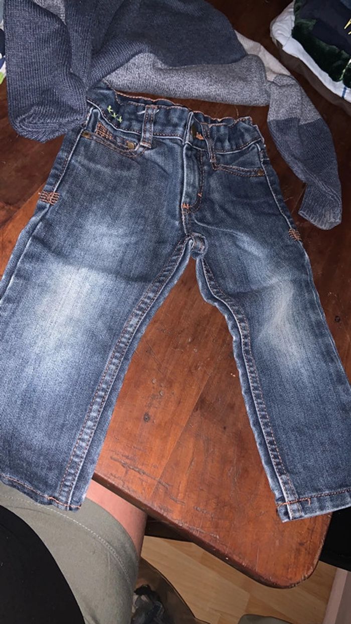 Jeans pull - photo numéro 3