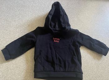 Sweat à capuche 18 mois