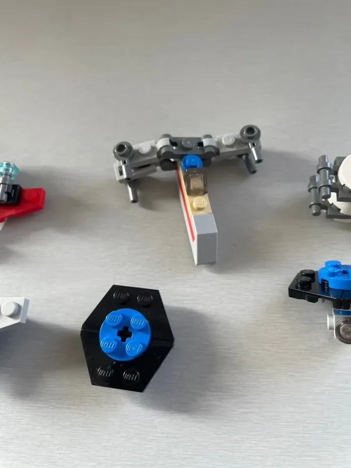 Lot de vaisseaux Lego Star Wars - photo numéro 3