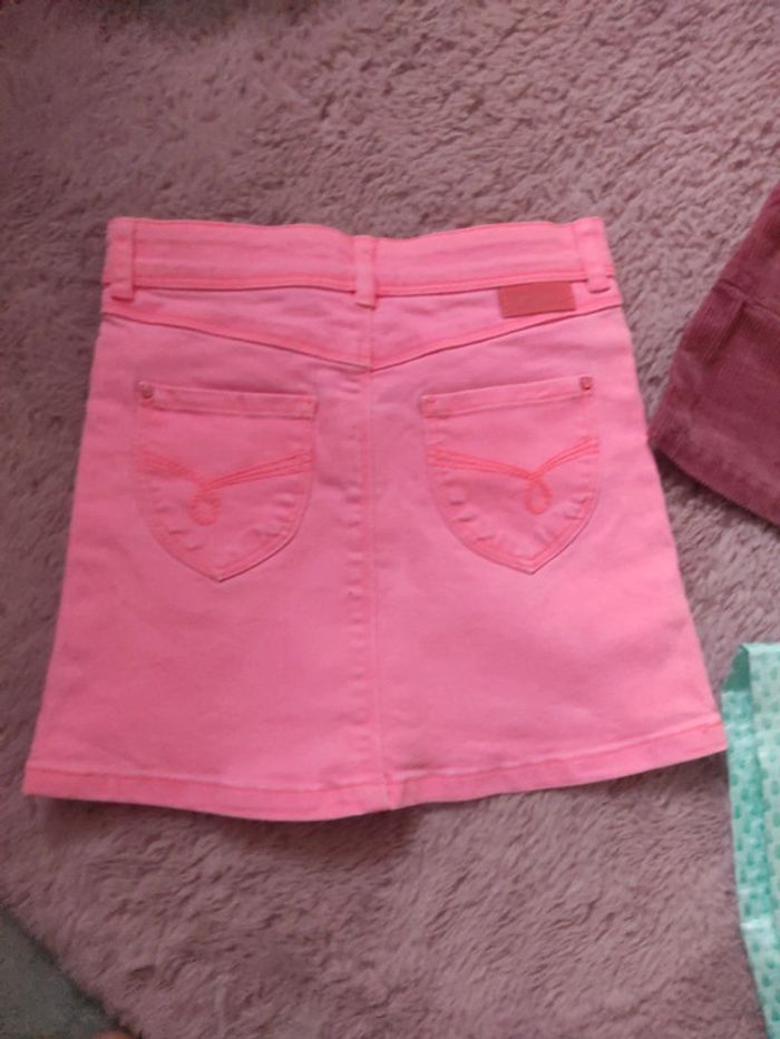 Lot de 3 jupes taille 5 ans - photo numéro 4