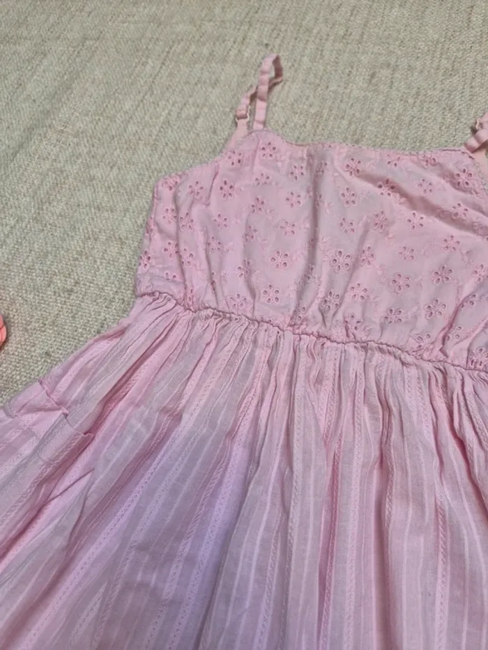 Robe broderie anglaise TAO 4 ans - photo numéro 2